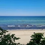 Appartamento Cozy In With Sea Near