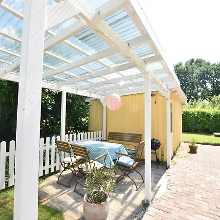 Cozy In With Sea Near Rerik